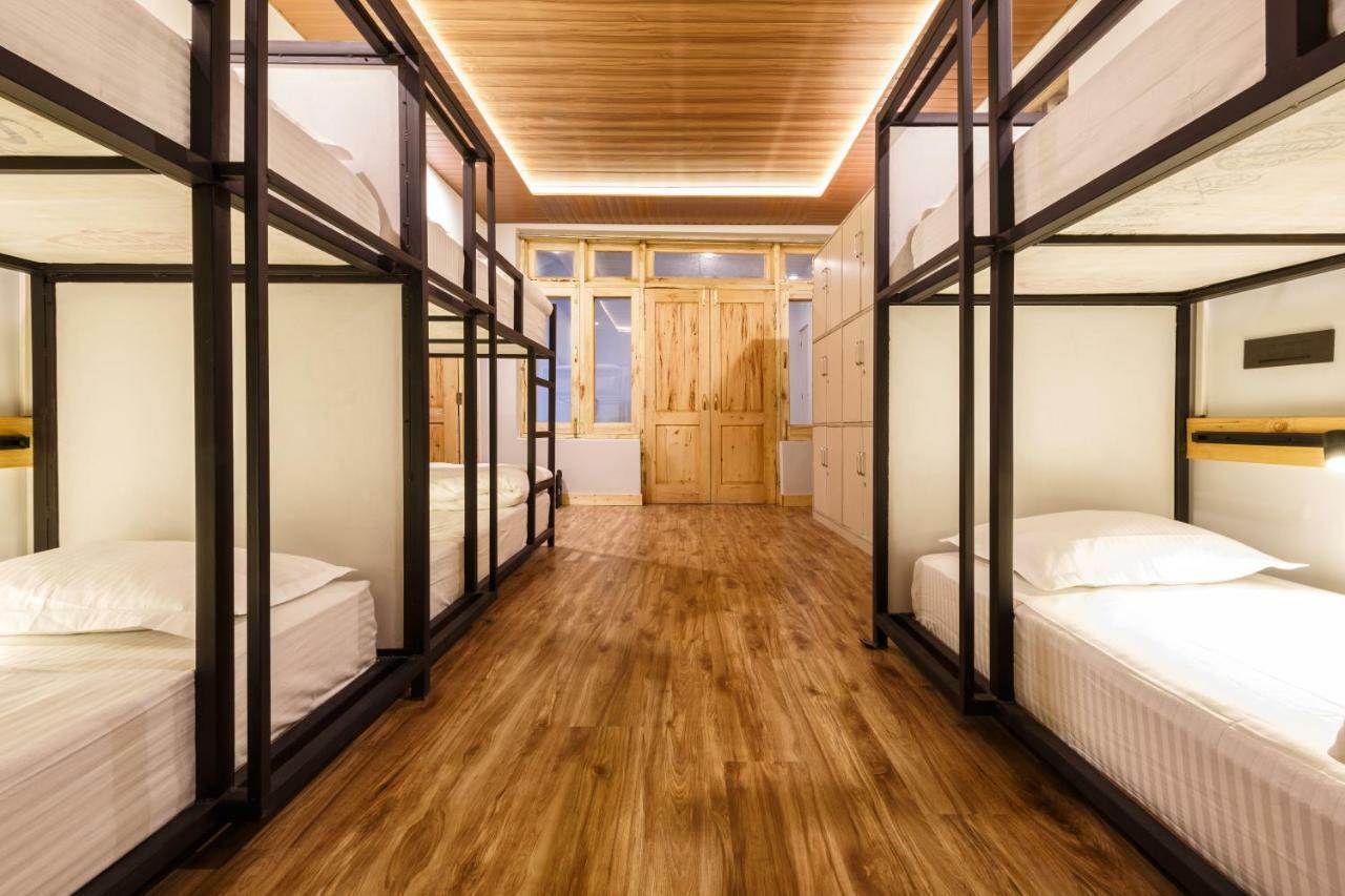 Hitchhikers Hostel Ladakh 레 외부 사진