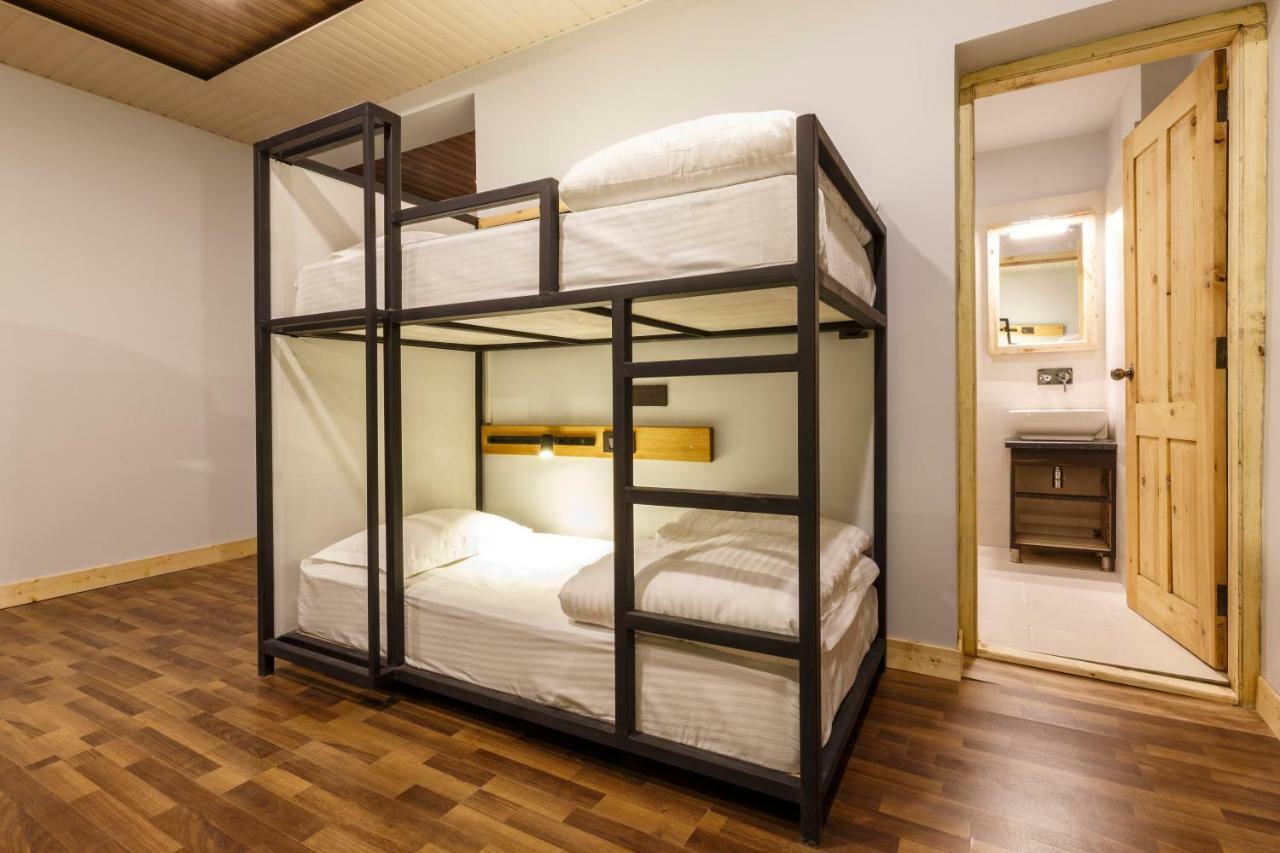 Hitchhikers Hostel Ladakh 레 외부 사진
